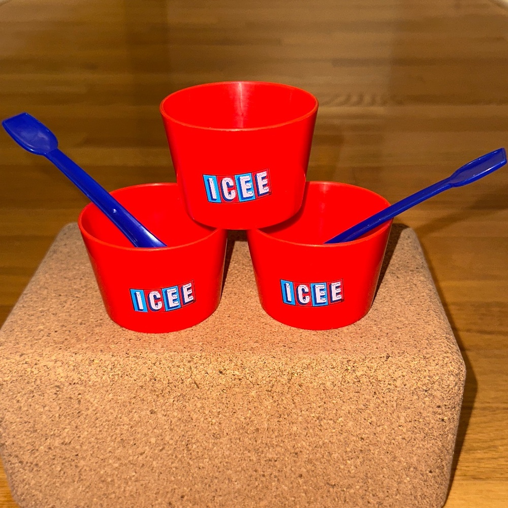 Vintage ICEE Red Cups and Blue Spoons
